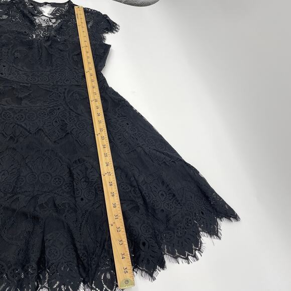 New BB DAKOTA Womens Black Dress Size 4  Open Back Lace Whimsy Goth Party - Picture 8 of 10